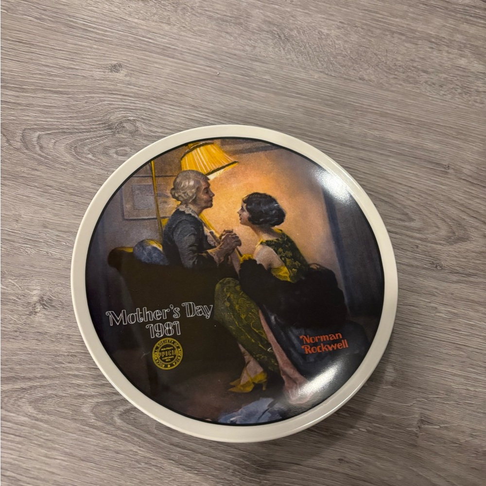 Norman Rockwell Mother's Day 1981 Collective Plate